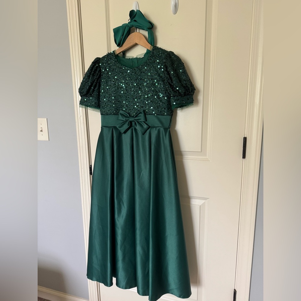 Girls' Dark Green Sequin Bodice Satin A-Line Dress with Bow